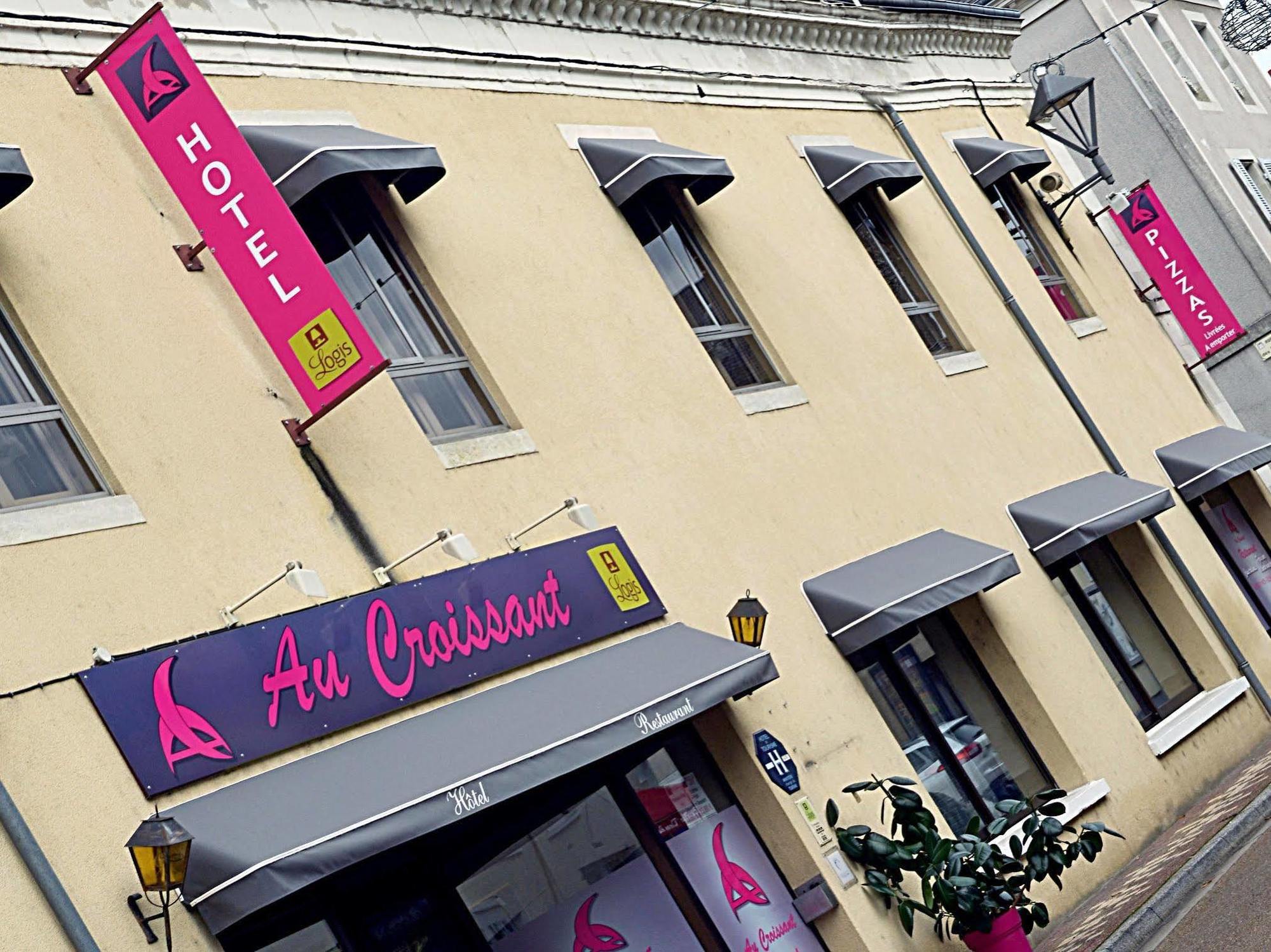 Logis Hotel Au Croissant Buzançais Екстериор снимка